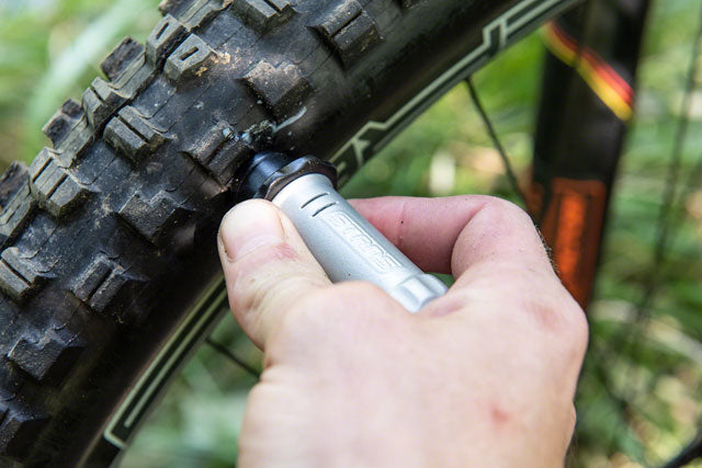Stans Dart Tool - Tubeless Tire Plug Kit